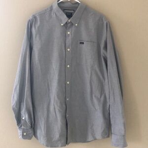 Men’s L slim cut RVCA Oxford shirt.